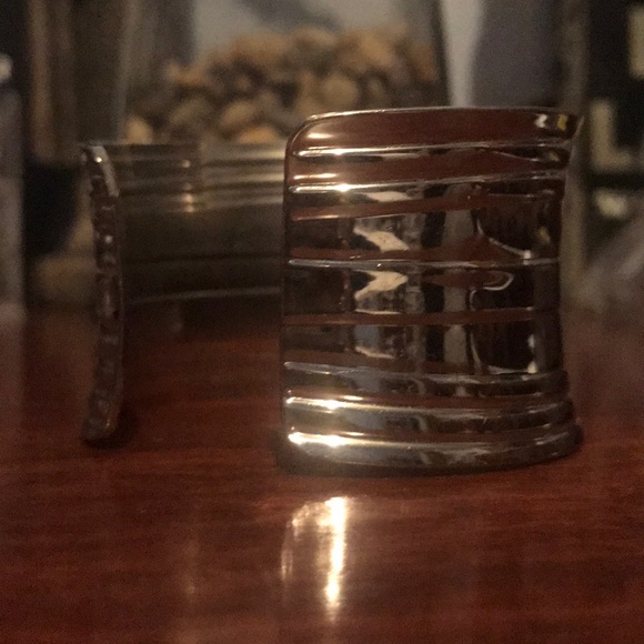 Silver Bangle/cuff - Picture 5 of 5
